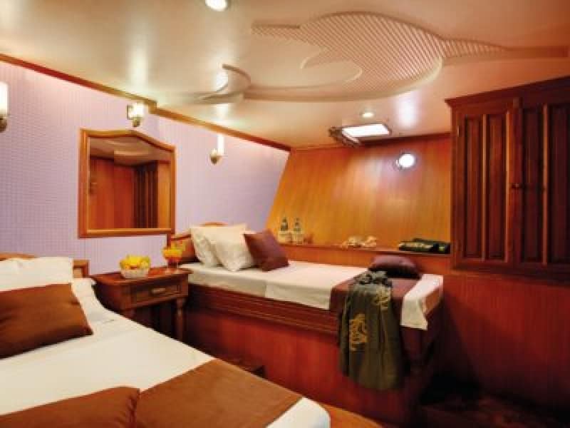 Lower Deck Twin Cabins (# 3 & 6)
